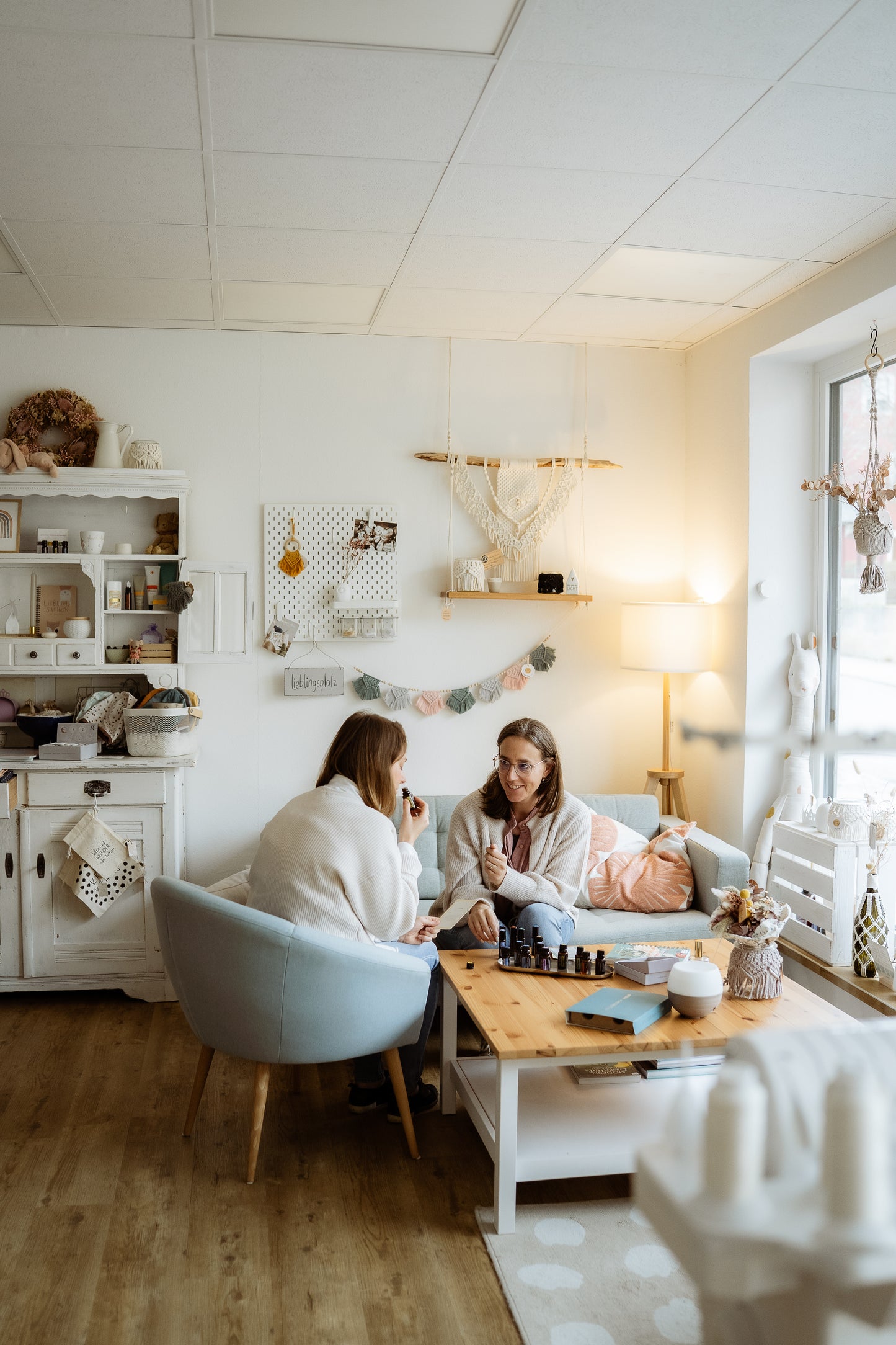Aroma Zeit -  Einstieg in die Welt ätherischer Öle